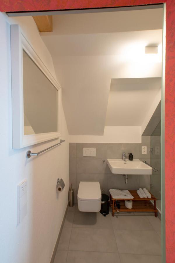 Gaestehaus Am Schlossplatz, Z. 5 Meersburg Zewnętrze zdjęcie